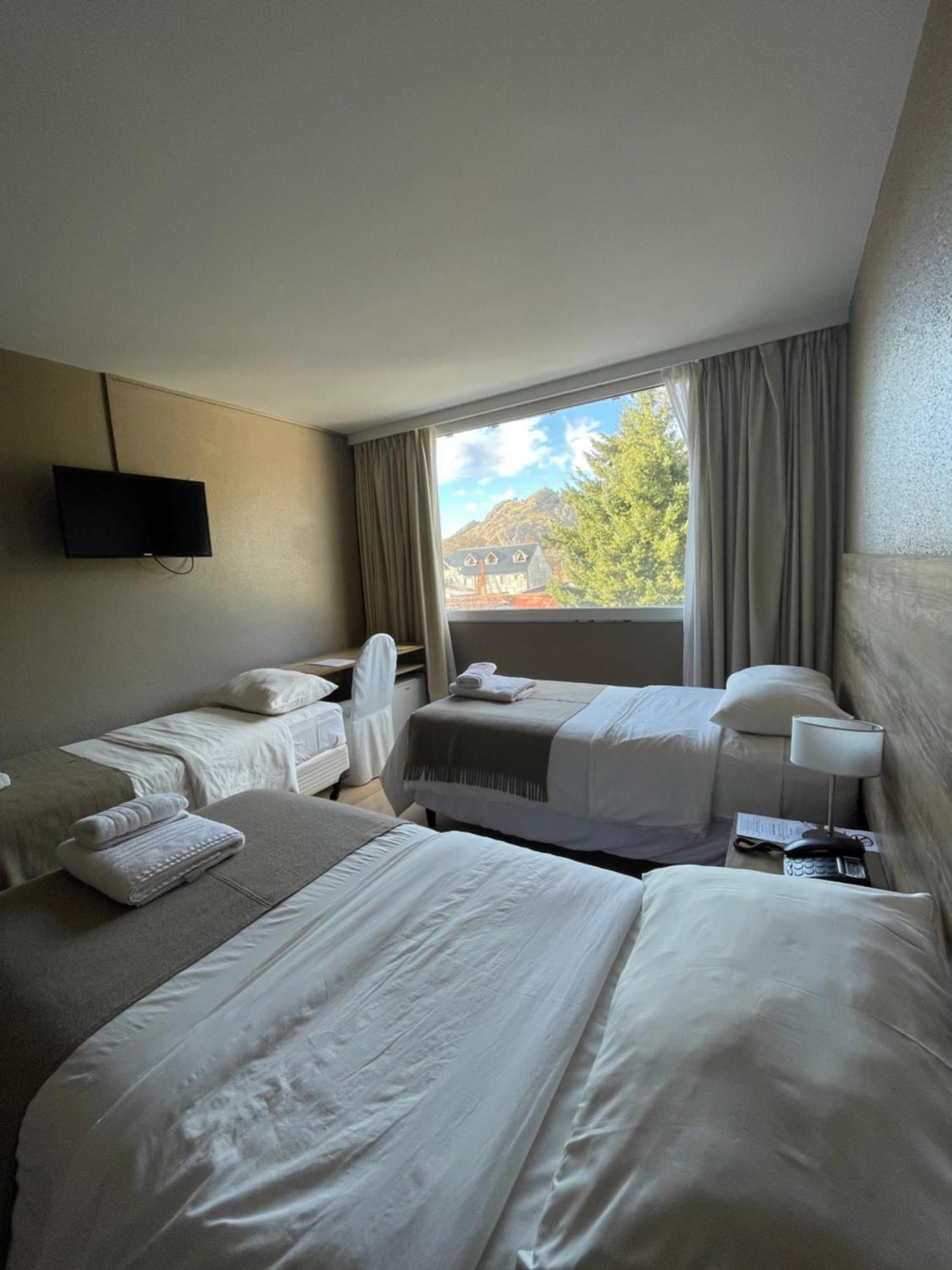 Hotel Tehuelche Esquel Exteriör bild